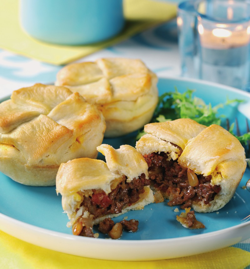 How to make MEAT PIE - Kiki Foodies